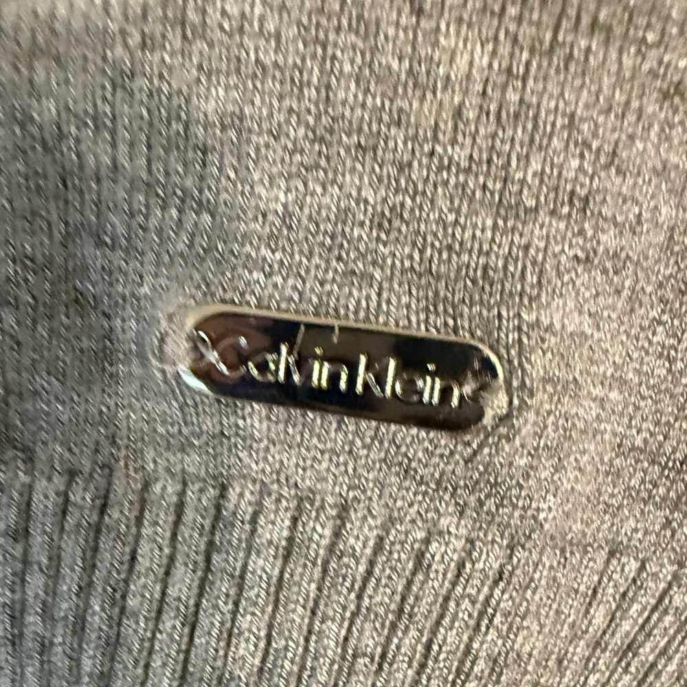 Calvin Klein‎ Heather Gray Sweater - Picture 4 of 4